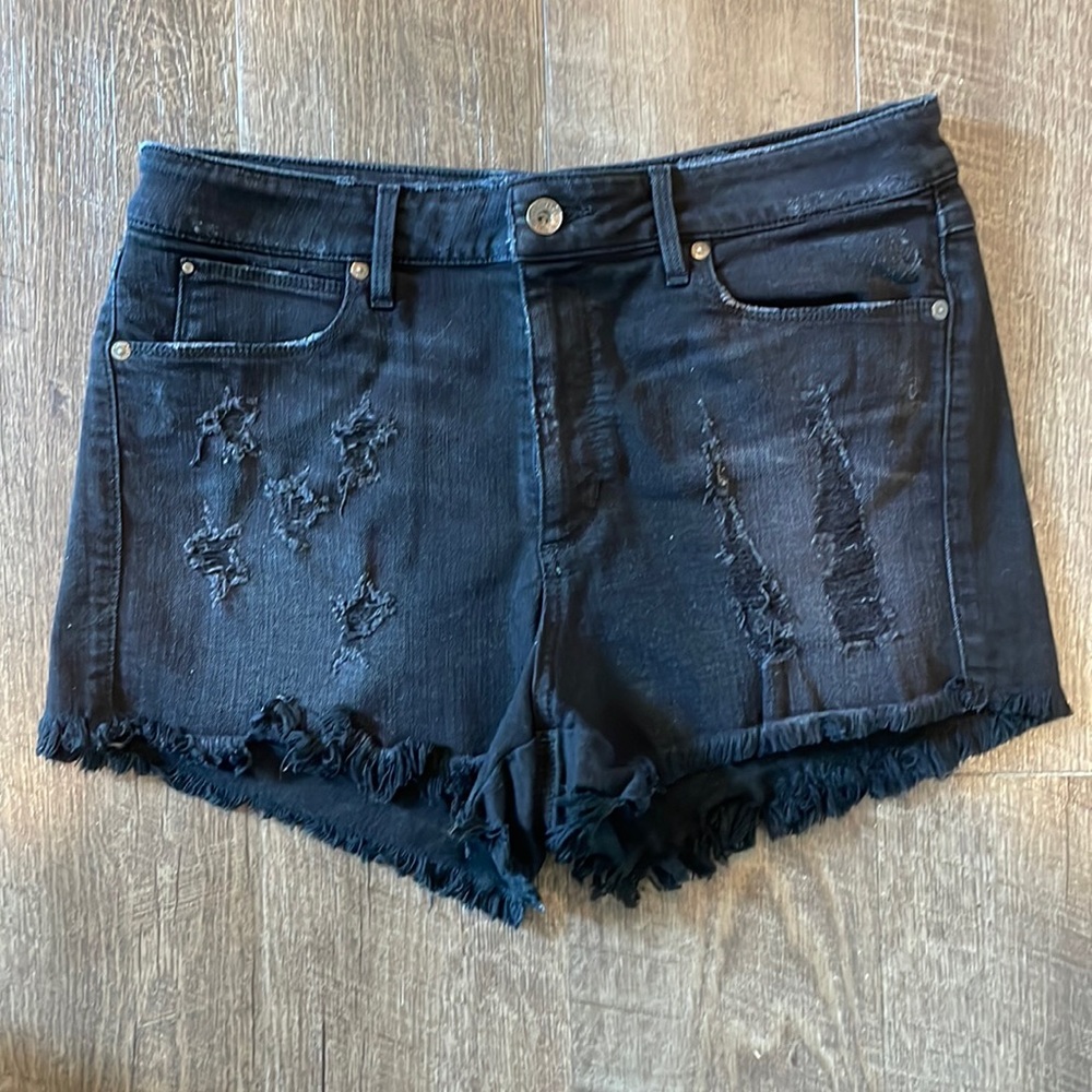 GUESS black jean shorts | sz 30